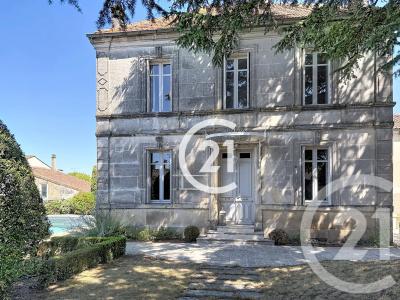 Chateaubernard, Poitou-Charentes 16100, France