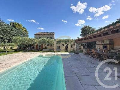 Uzes, 格朗多克魯西永 30700, 法國