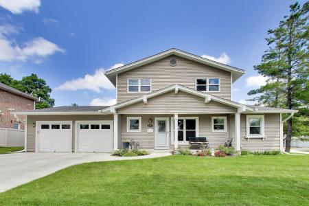 1067 Carpenter Ct, Elk Grove Village, Illinois 60007, USA