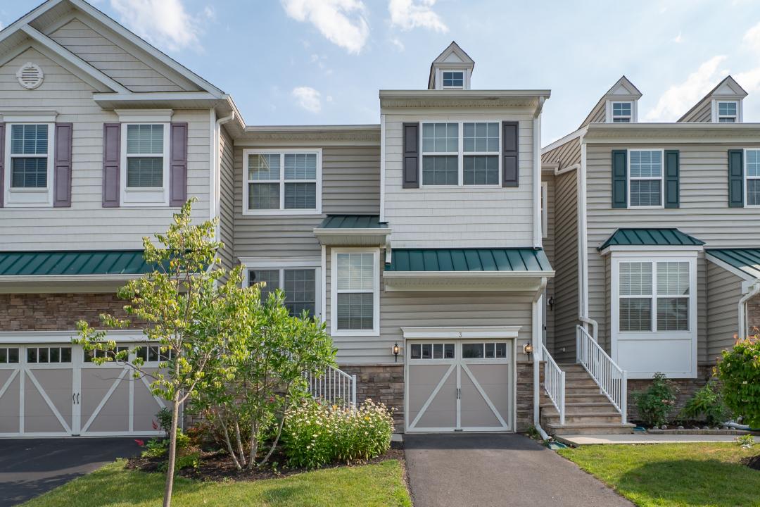3 Bauer Lane, Cranbury, New Jersey 08512, Stati Uniti