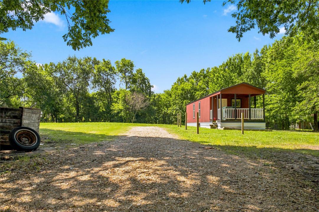 740 E. Marshall Ave., Cooper, Texas 75432, USA
