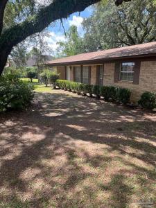 5992 Moss Ln, Pensacola, Florida 32505, USA