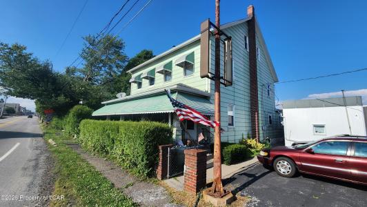 105 Centre Street, Freeland, Pennsylvania 18224, USA