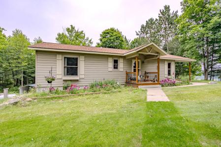 N2276 Rae Dr, Merrill, Wisconsin 54452, USA
