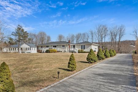 10 Hidden Drive, Monroe, New York 10950, Stati Uniti