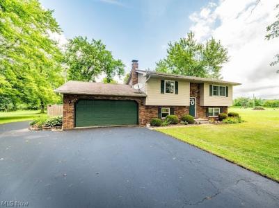 3545 Cadwallader Sonk Road, Cortland, Ohio 44410, USA