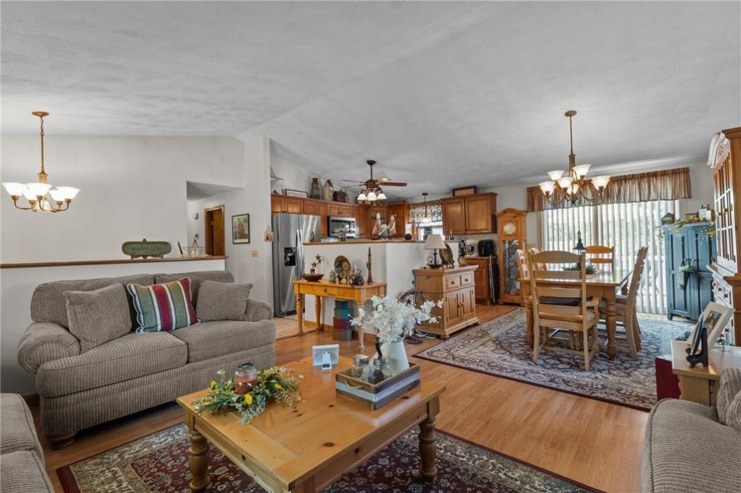 123 Rice Avenue, East Providence, Rhode Island 02914, USA