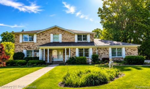 6075 Quaker Lane, Washington, Michigan 48094, USA