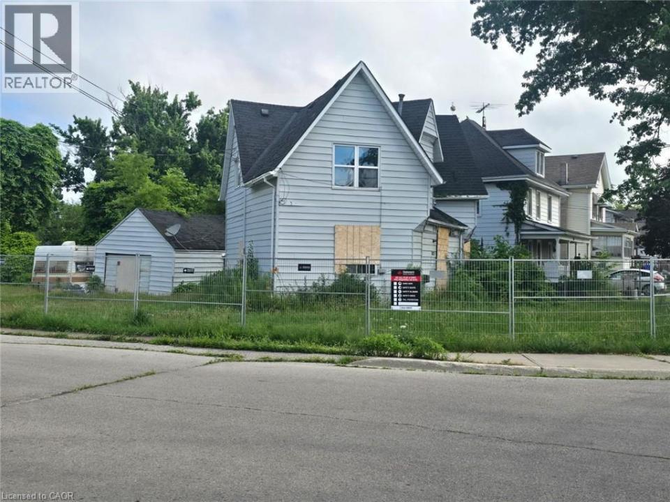 702 CEDAR STREET, Haldimand, 온타리오주 N1A 2J8, 캐나다