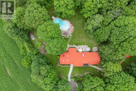 17962 9TH LINE, East Gwillimbury, Ontario L0G 1M0, Canada