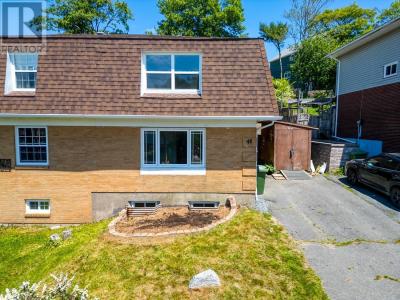 48 REGAL ROAD, Dartmouth, Nova Scotia B2W 4H6, Canada