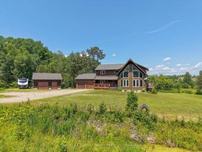 1033 CENTENNIAL CRESCENT, East Ferris, Ontario P0H 1K0, Canada