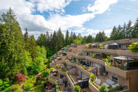 1500 OSTLER COURT, North Vancouver, كولومبيا البريطانية V7G 2S2, كندا 
