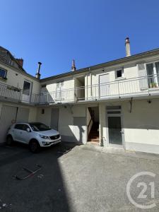 Melun, Isla De Francia 77000, Francia