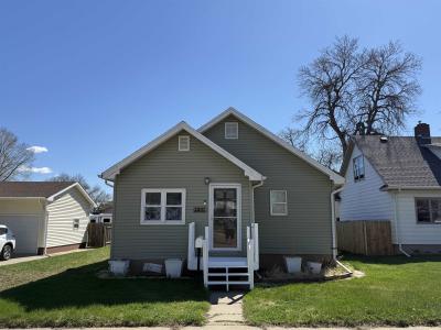 1321 S Main St, Minot, 北达科他州 58701, 美国