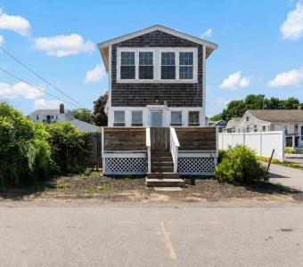 29 Aquidneck Ave, Portsmouth, Rhode Island 02871, USA