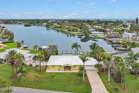 1540 Bay Shore Drive, Cocoa Beach, Florida 32931, USA