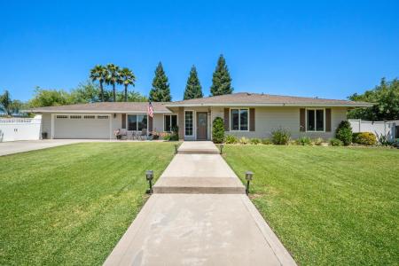 18746 Auburn Way, Madera, California 93638, USA