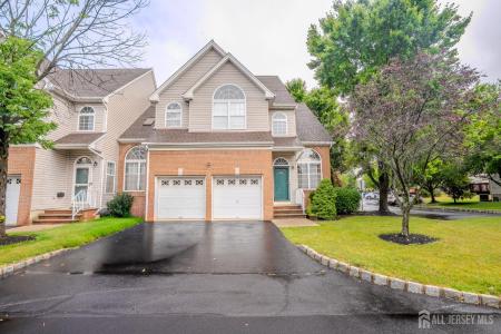 -1101 Cottonwood Court, North Brunswick, New Jersey 08902, États-Unis