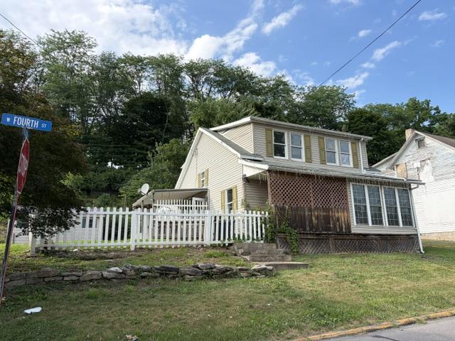 1045 W. 4th Street, Lock Haven, Pennsylvanie 17745, États-Unis