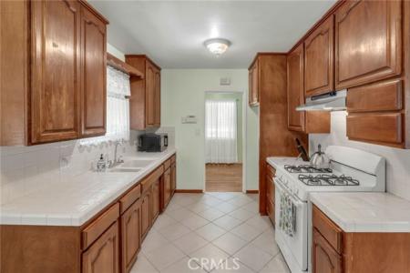 9334 Sideview Drive, Downey, Californie 90240, États-Unis
