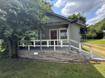 713 N Montgomery Street, Clarksville, Arkansas 72830, États-Unis