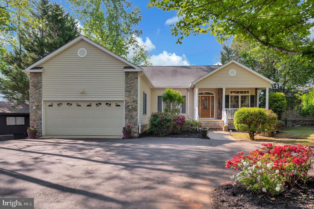 626 Cornwallis Avenue, Locust Grove, Virginia 22508, Stati Uniti