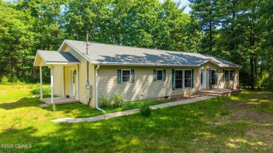 482 Hickory Lane, Shickshinny, Pennsylvania 18655, USA