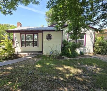 627 N Poplar Avenue, Fresno, California 93728, USA
