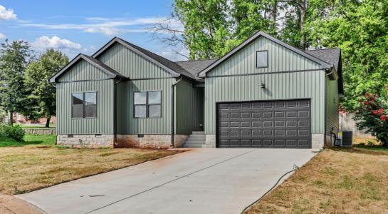 112 Bee Line Way, Trenton, Kentucky 42286, États-Unis