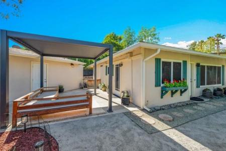 917 Chestnut St, Escondido, California 92025, USA