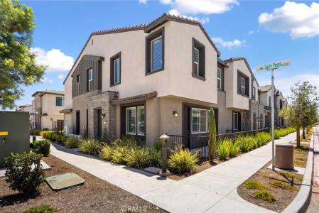 2843 E Bedford Privado, Ontario, Californie 91762, États-Unis