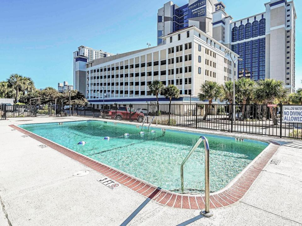 400 20th Ave. N , Unit 903, Myrtle Beach, South Carolina 29577, USA