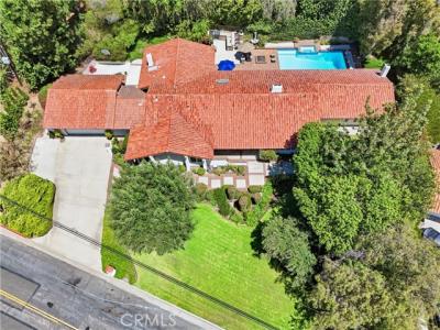 2101 Pioneer Av, Fullerton, California 92831, USA