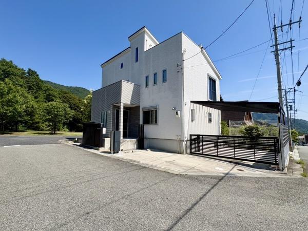 森町中2丁目, 箕面市, أوساكا 563-0257, اليابان