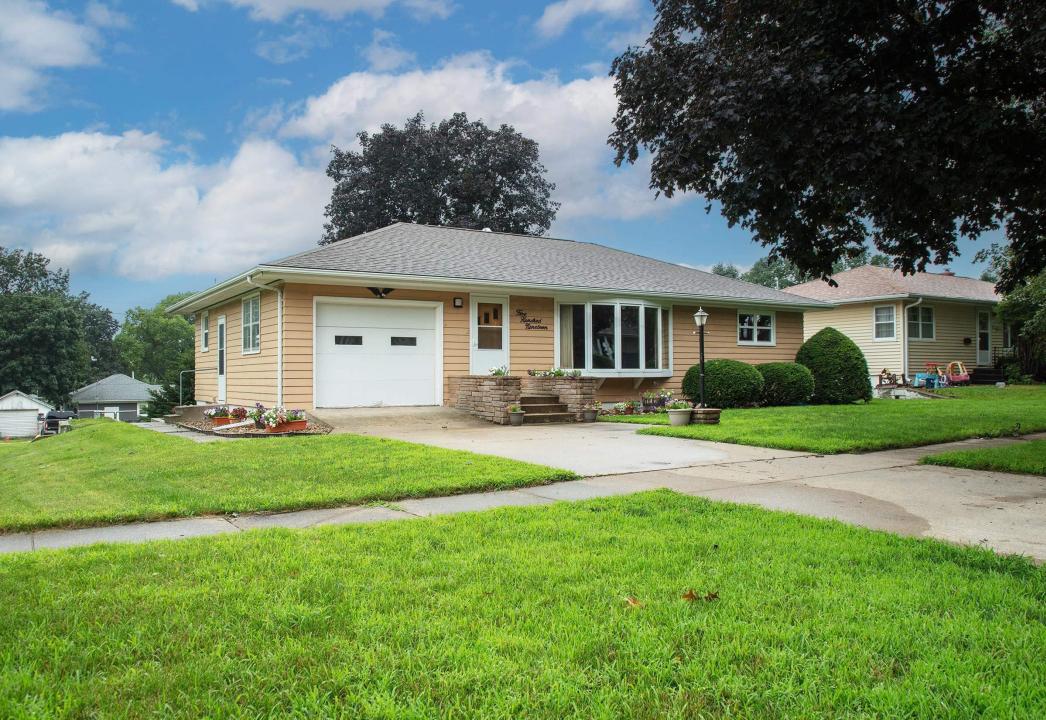 519 N 5th Street, Greene, Iowa 50636, USA