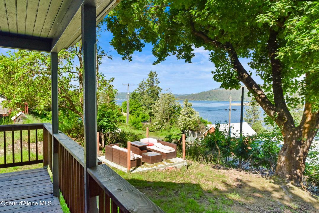 108 E LINCOLN CT, Harrison, Idaho 83833