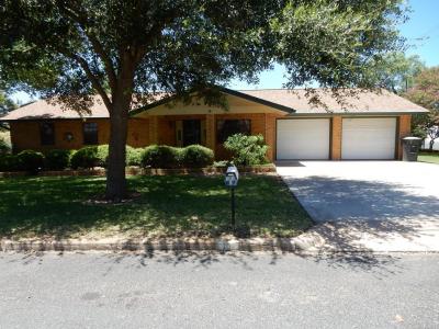 101 E Grothe St, Fredericksburg, Texas 78624, USA