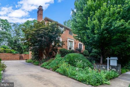 3845 N Tazewell Street, Arlington, Virginie 22207, États-Unis