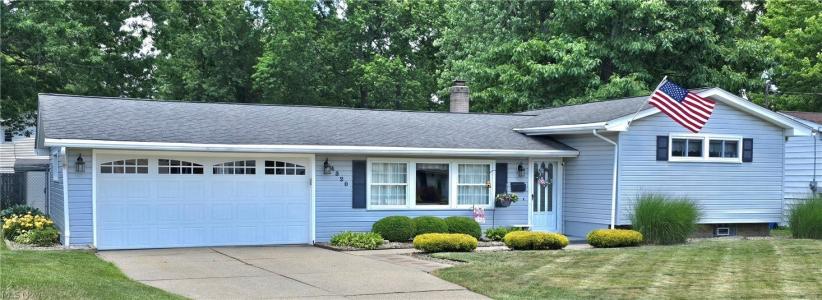 4320 Wedgewood Drive, Austintown, Ohio 44511, USA
