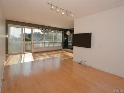 399  Av. Clarke, Westmount, קוויבק H3Z 2E7, קנדה 