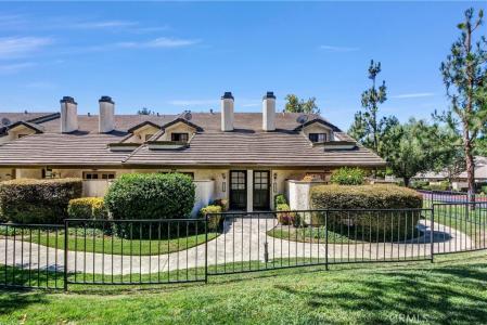 960 W Arrow , E, Upland, Californie 91786, États-Unis