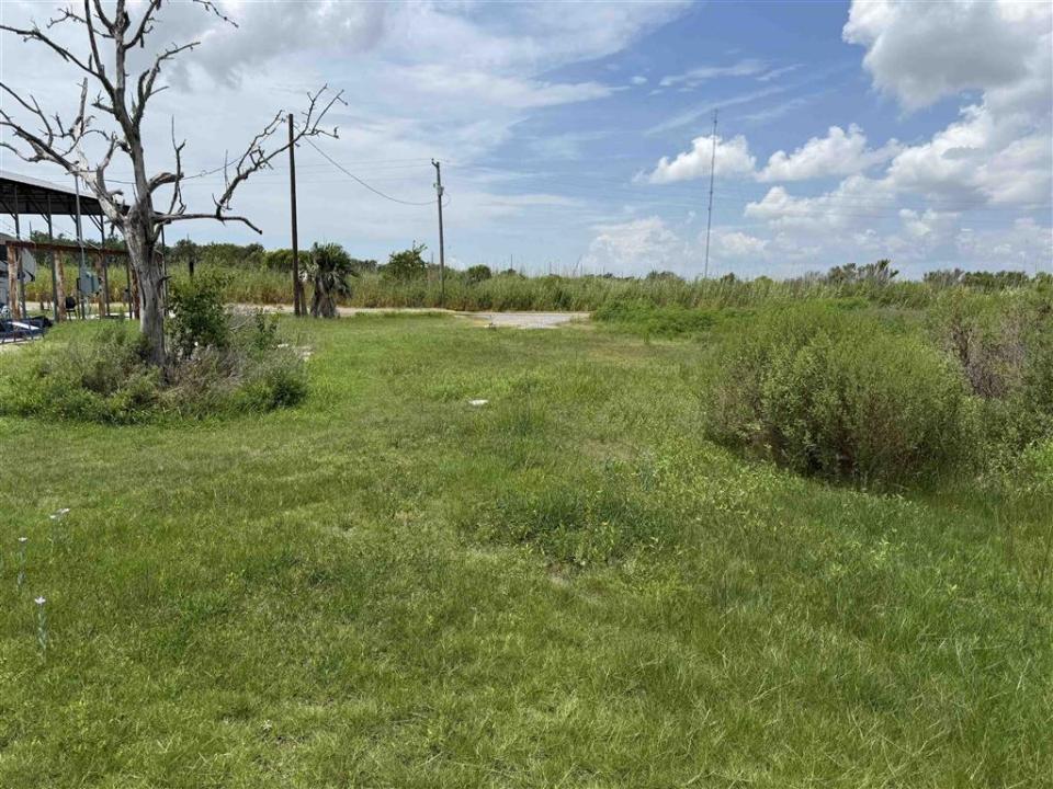 236 Pierre Street, Cameron, Louisiana 70631, USA