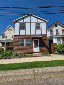 115 Hoeveler St, Springdale, Pennsylvania 15144, Estados Unidos