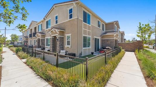 16540 Wyndham Street , 5, Fontana, California 92336, USA