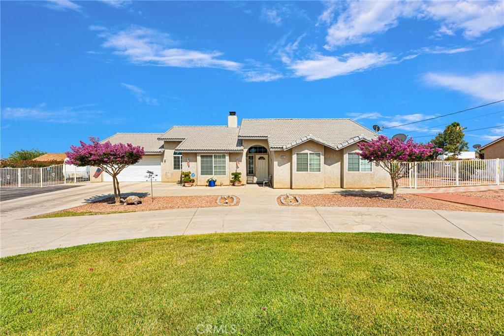 8591 9th Avenue, Hesperia, Kalifornia 92345, USA