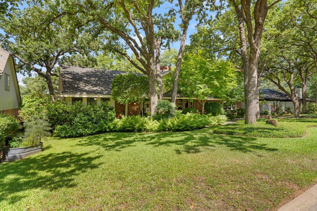 2212 Prestonwood Drive, Arlington, Texas 76012, Estados Unidos