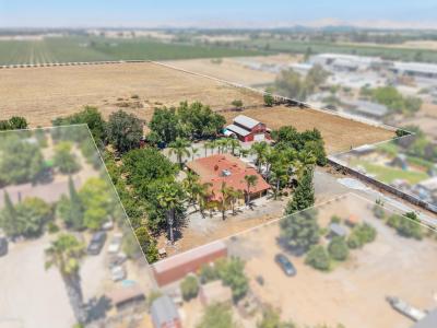 23448 Avenue 96, Terra Bella, California 93270, USA