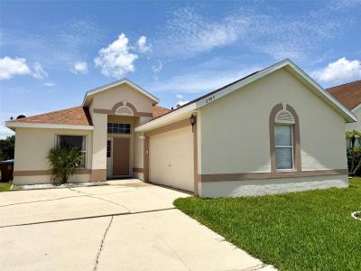 2705 Chatham Circle, KISSIMMEE, Florida 34746, USA