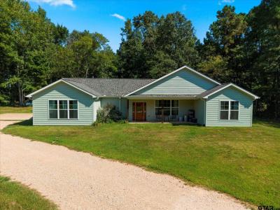 1663 CR 4510, Pittsburg, Texas 75686